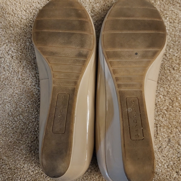 Tan/beige wedge - Picture 6 of 6